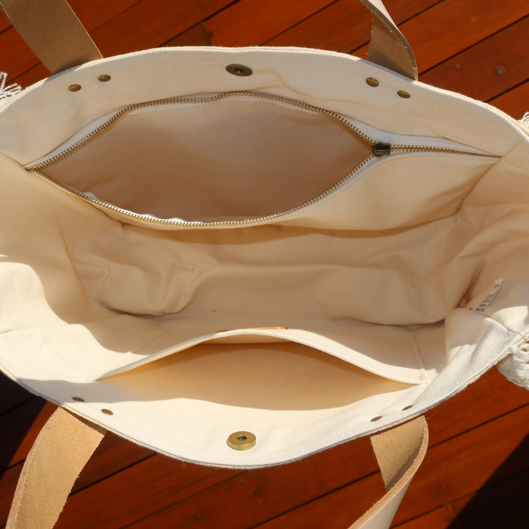 Bolsa Nuna Laranja com Alças de Couro Off White
