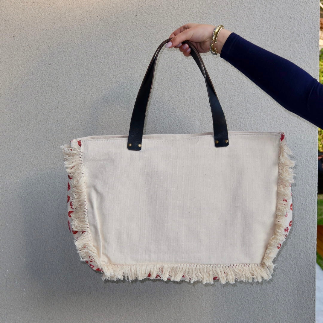 Bolsa Wallow Marilyn com Alça de Couro Preto com Zíper