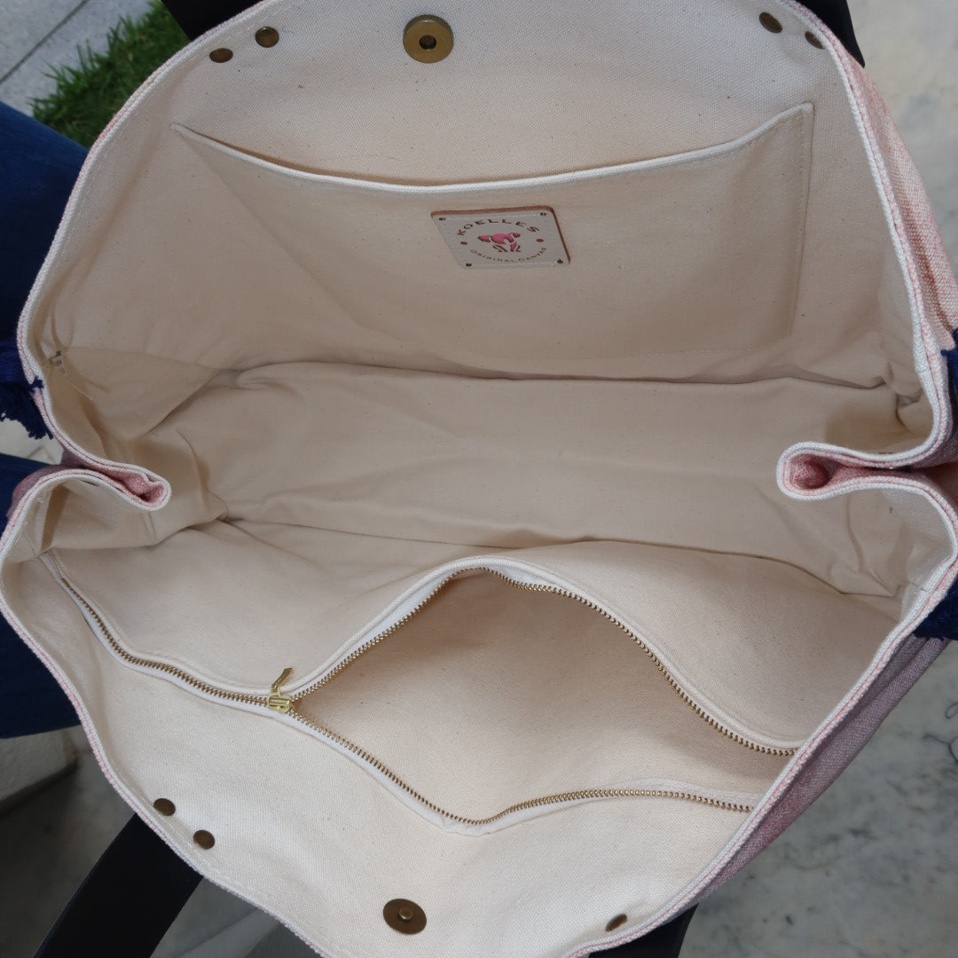 Bolsa Wallow Lilac com Alça de Couro Dourada