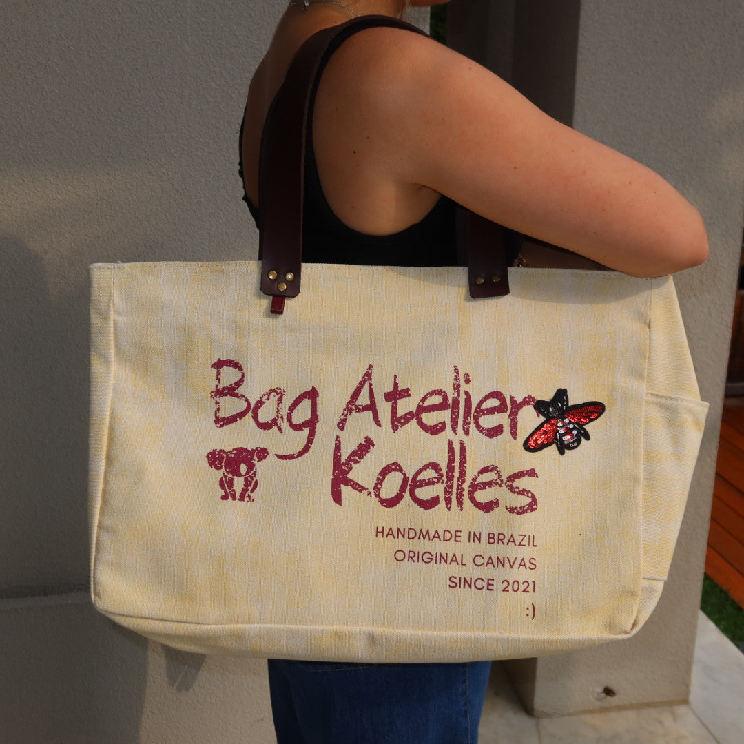 Bolsa Wallow Amarela com Alça de Couro Marrom