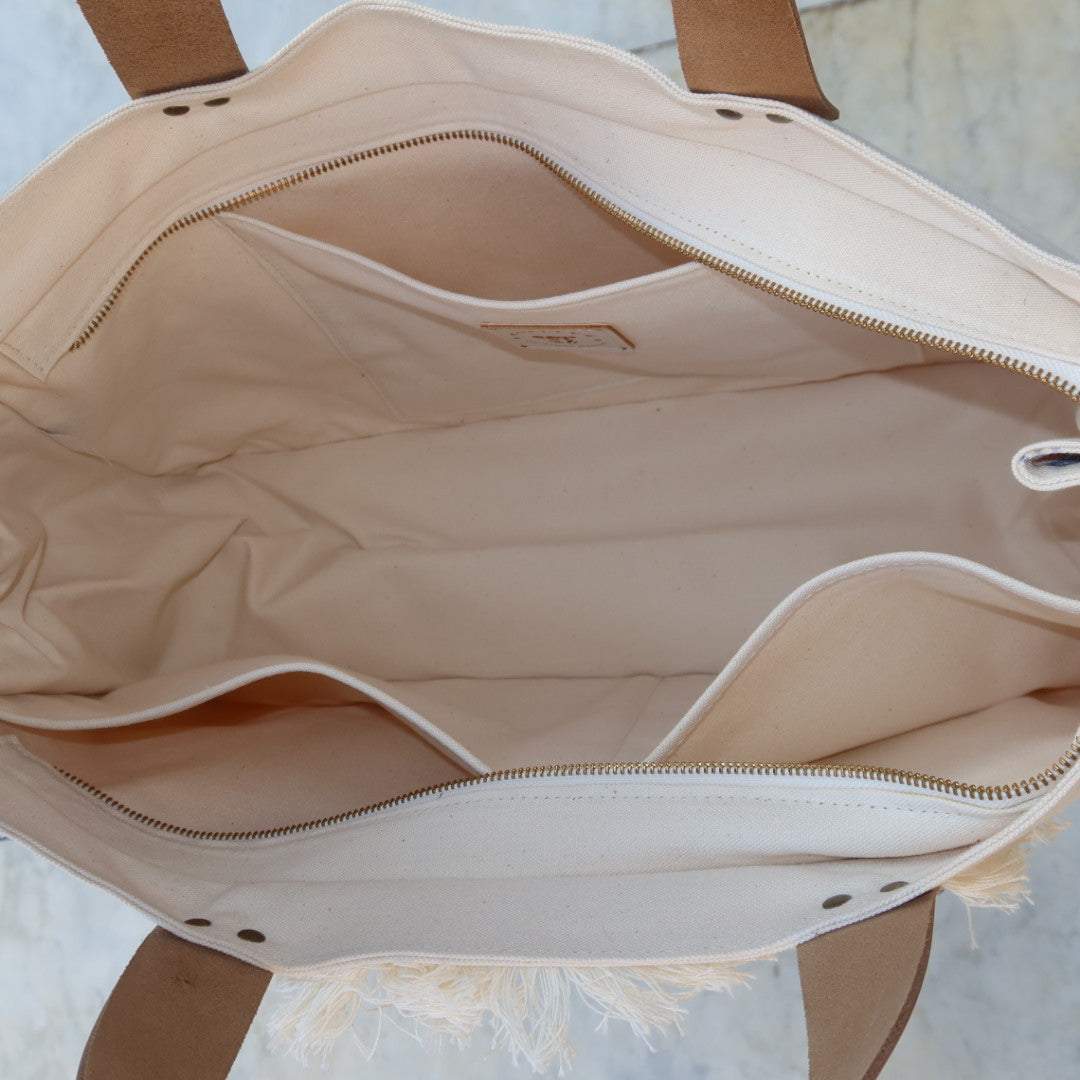 Bolsa Wallow Good Vibes Azul com Alça de Couro Off White com Zíper