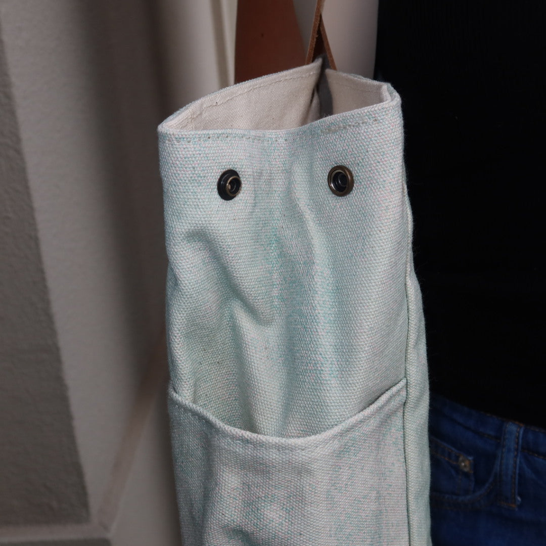 Bolsa Wallow Aqua com Alça de Couro Off White