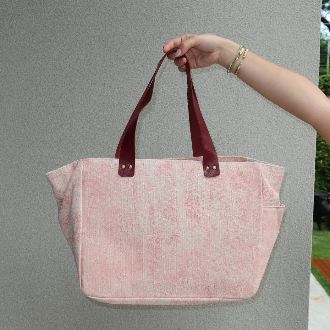 Bolsa Nuna Rosa com Alças de Couro Vinho