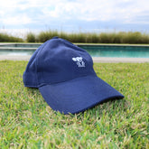 Boné Marinho com Branco