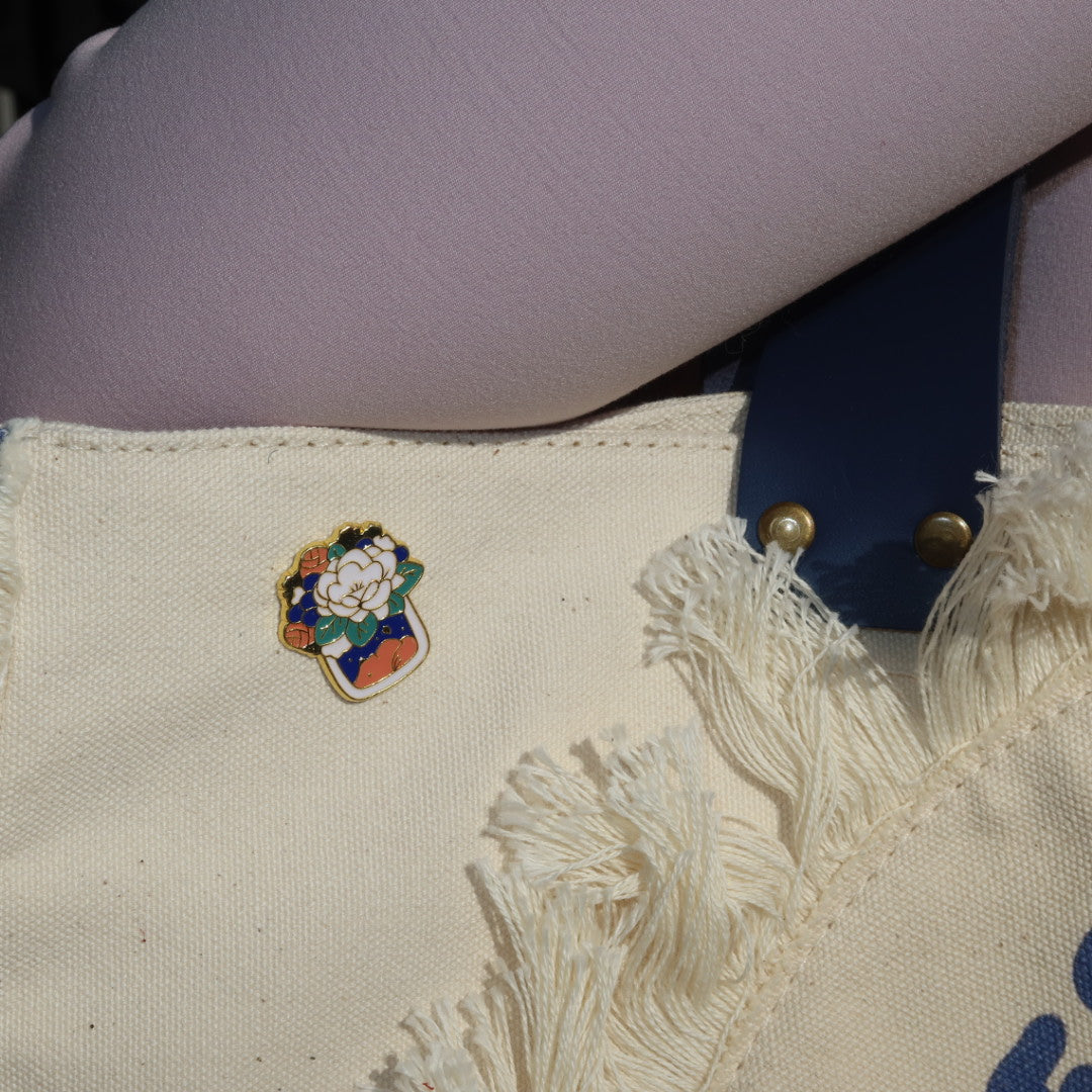 Bolsa Wallow Good Vibes Azul com Alça de Couro Marinho com Zíper