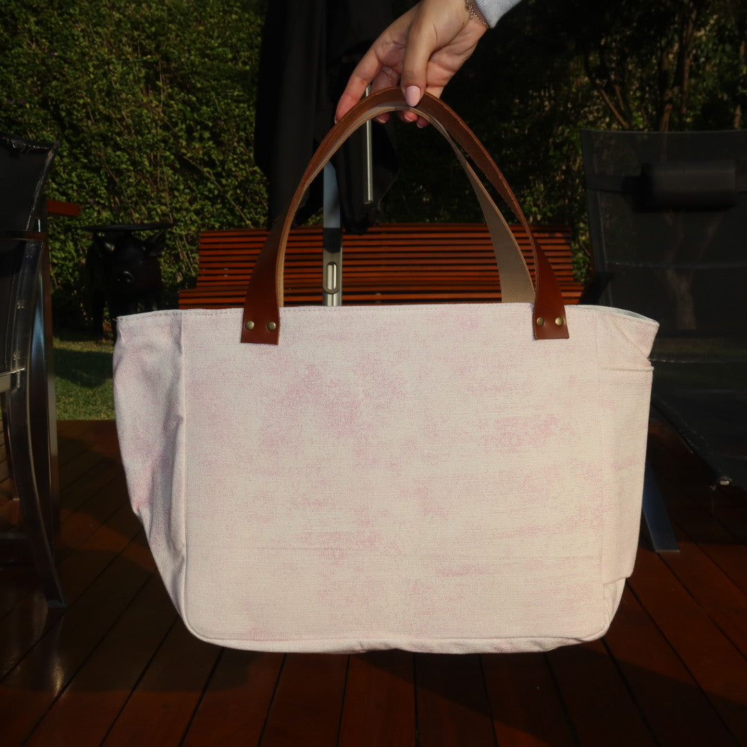 Bolsa Nuna Lilac com Alças de Couro Off White e Marrom