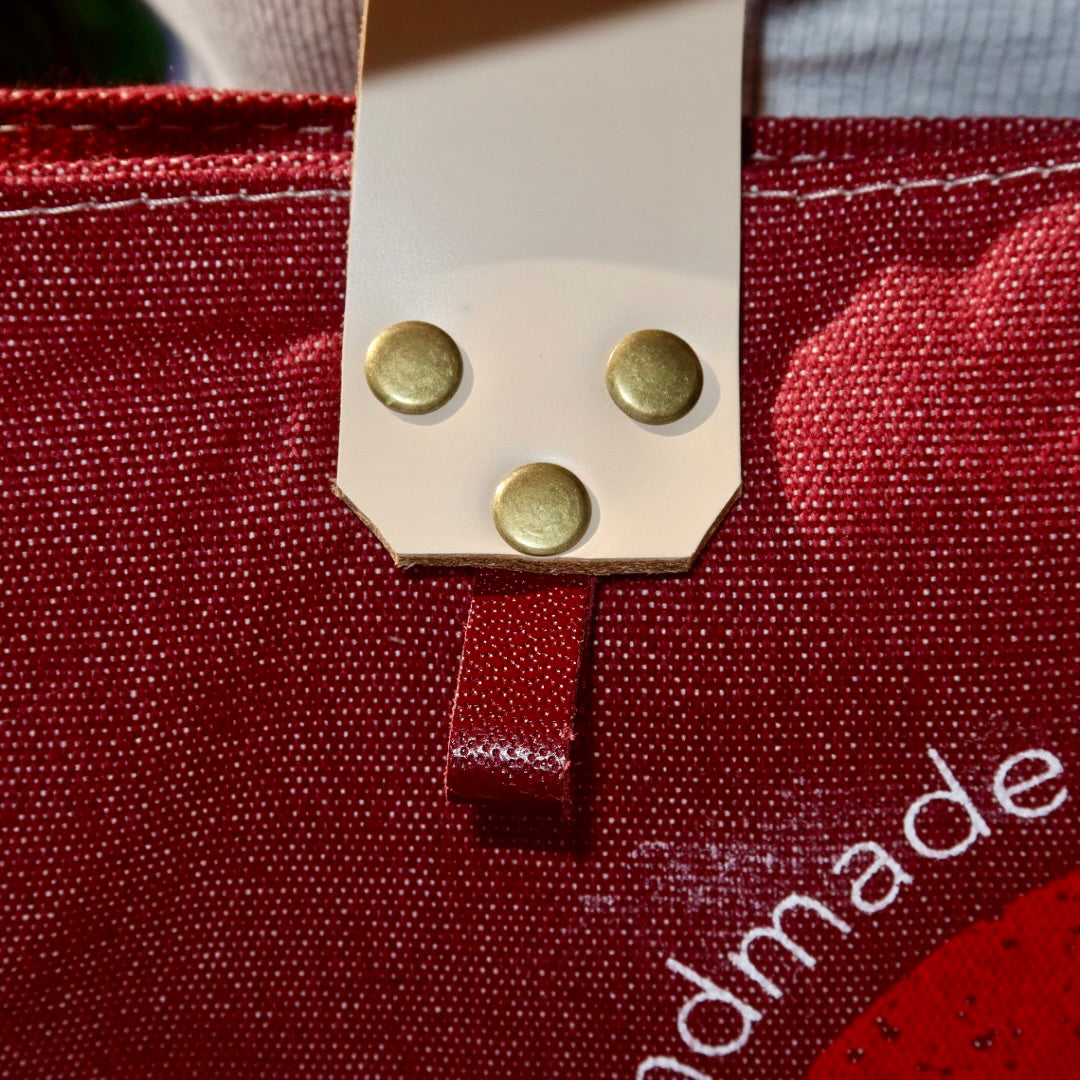 Bolsa Wallow Vinho com Alça de Couro Off White com Zíper