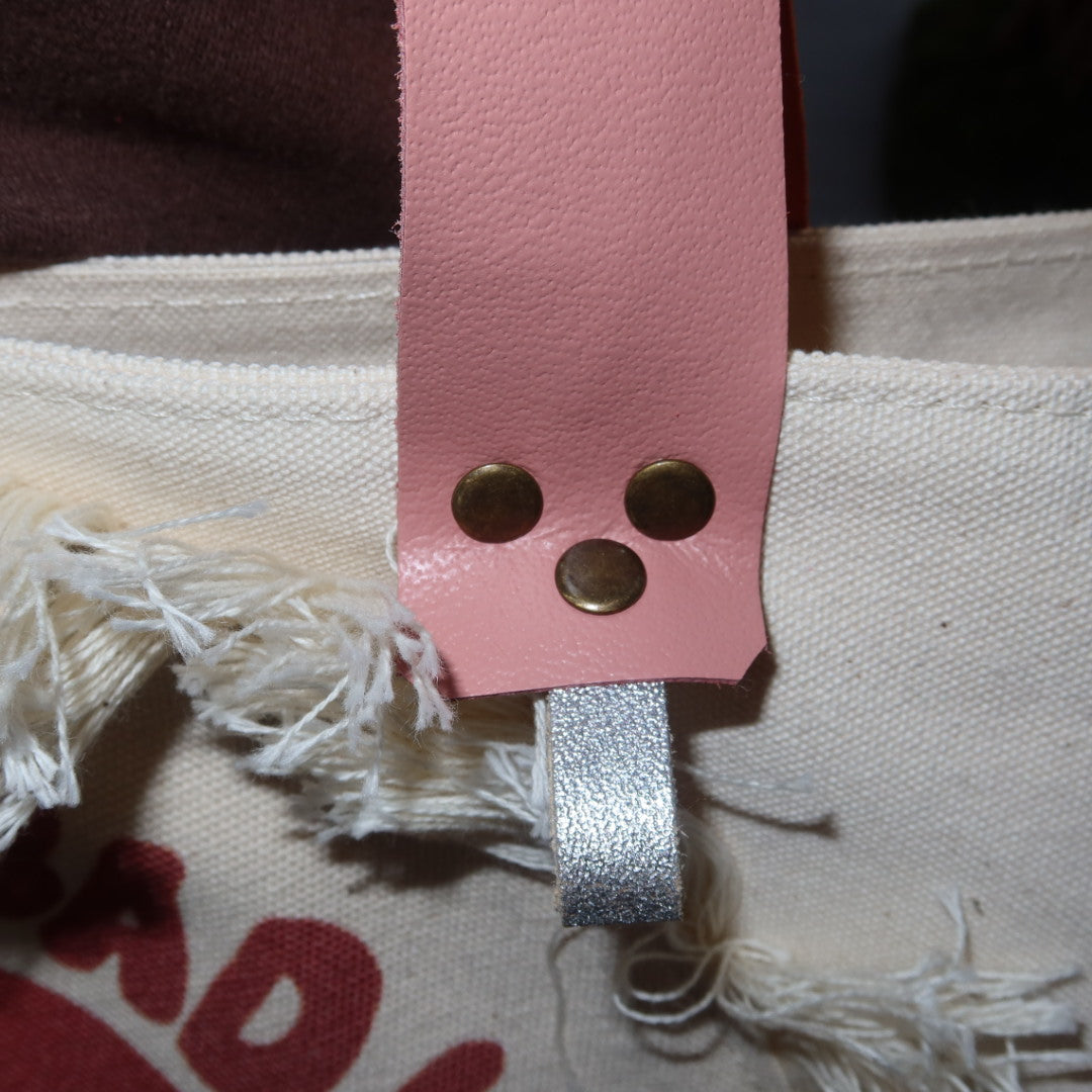 Bolsa Wallow Good Vibes Vermelho com Alça de Couro Rosa Claro