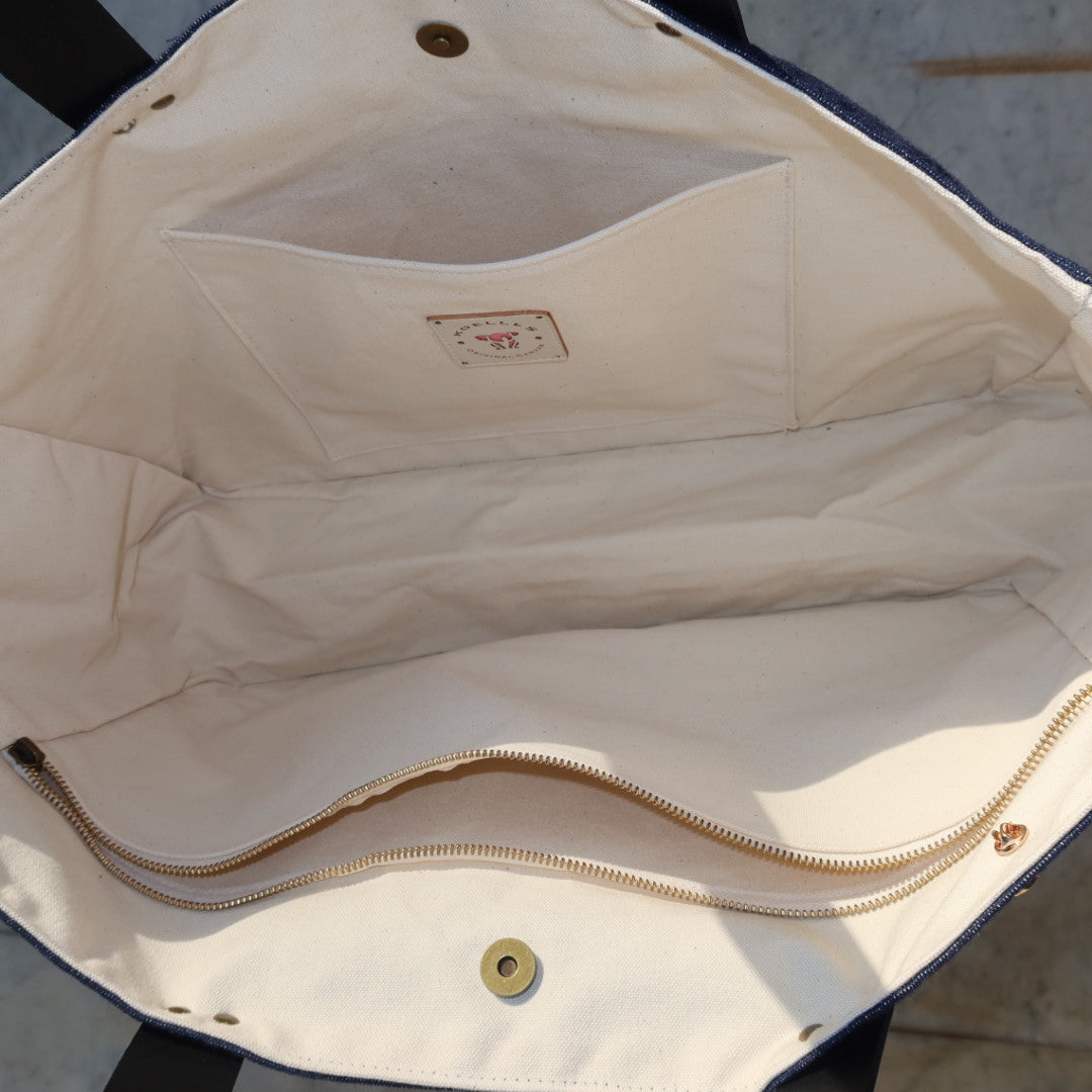 Bolsa Wallow Jeans Escuro com Alça de Couro Dourado