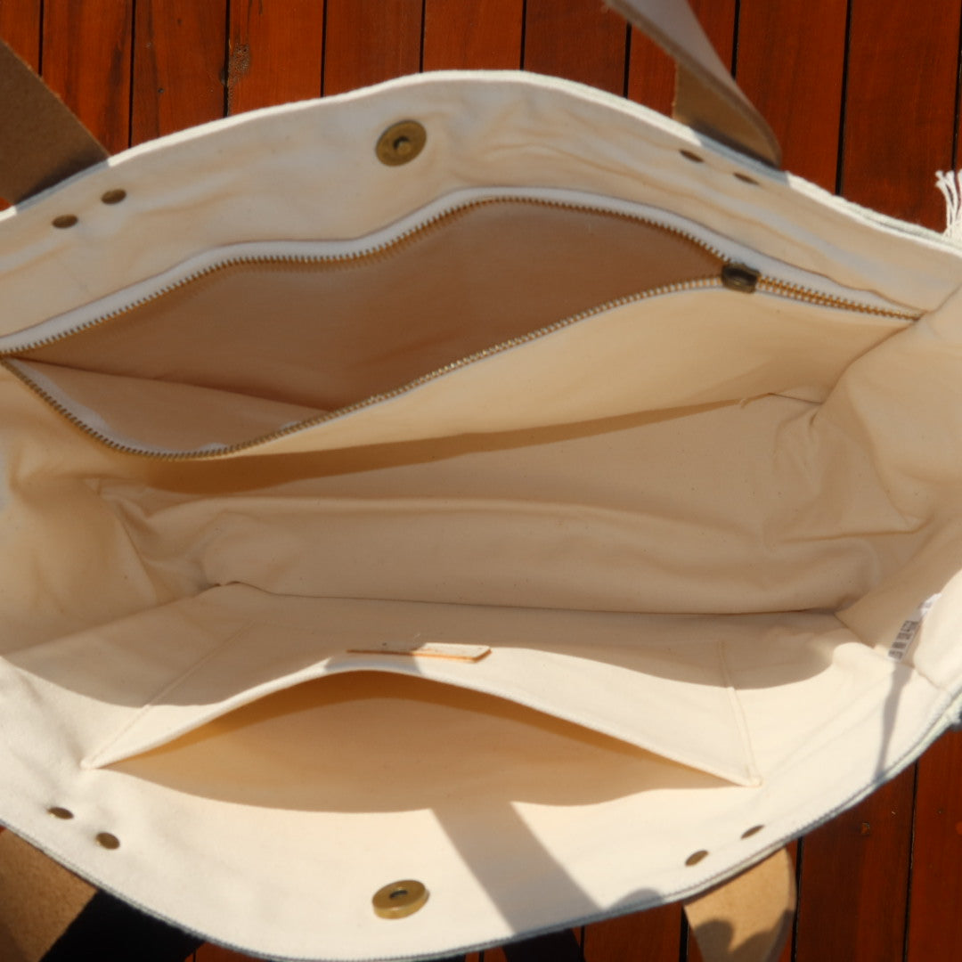 Bolsa Nuna Verde com Alças de Couro Off White