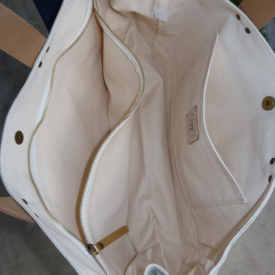 Bolsa Wallow Aqua com Alça de Couro Off White