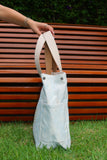 Bolsa Wallow Azul com Alça de Couro Off White