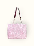 Bolsa Katrin Arabesque Rosa com Alças de Corrente e Couro Vinho