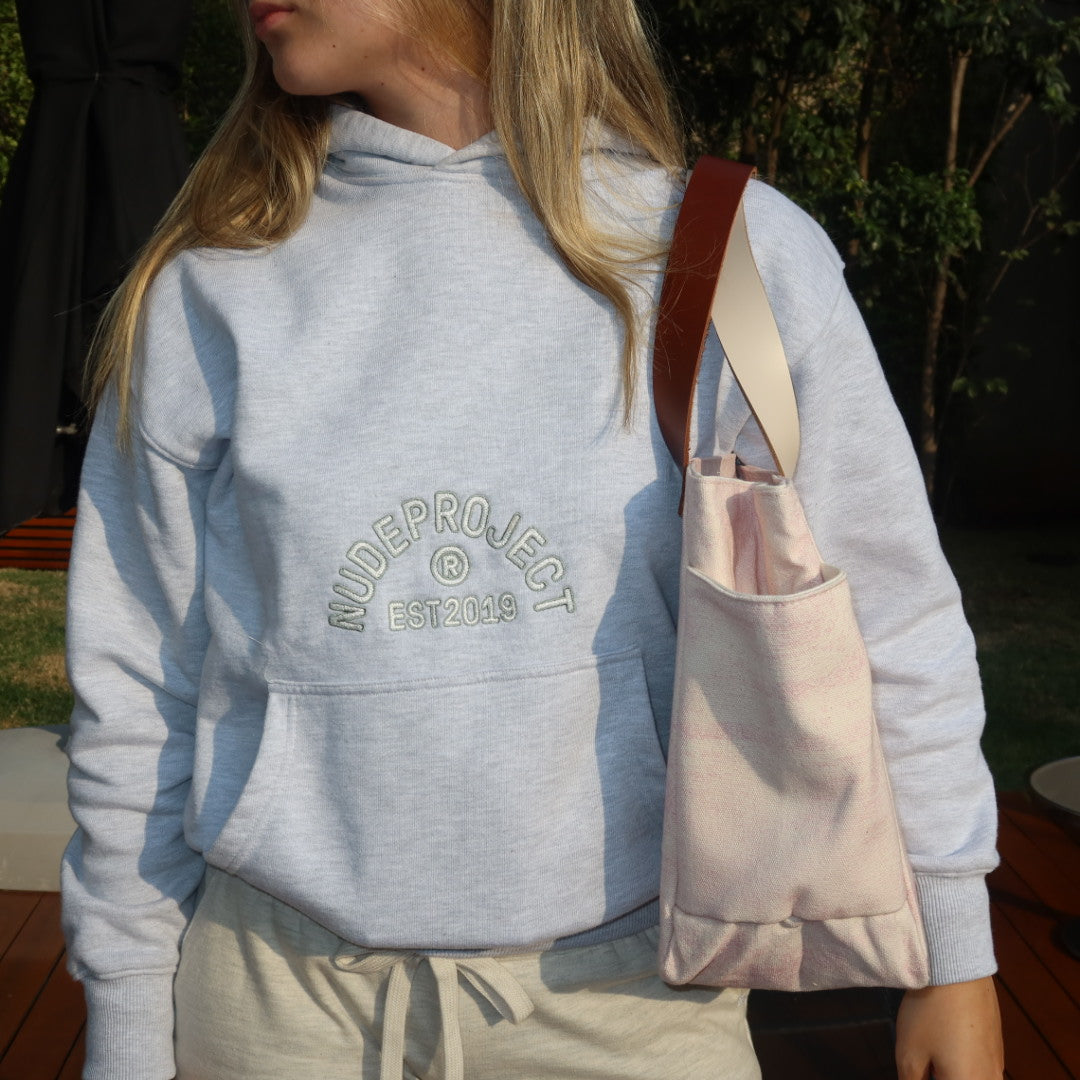 Bolsa Nuna Lilac com Alças de Couro Off White e Marrom