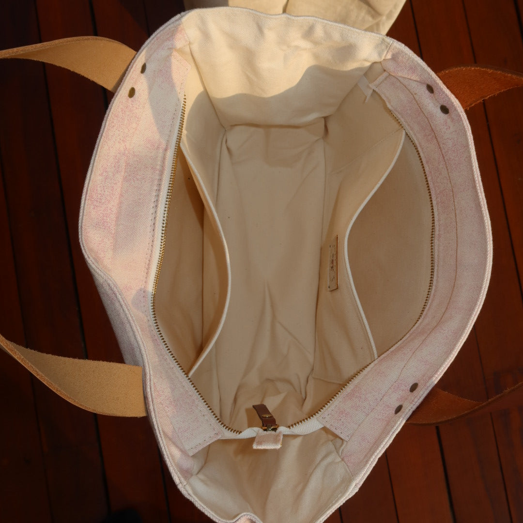 Bolsa Nuna Lilac com Alças de Couro Off White e Marrom