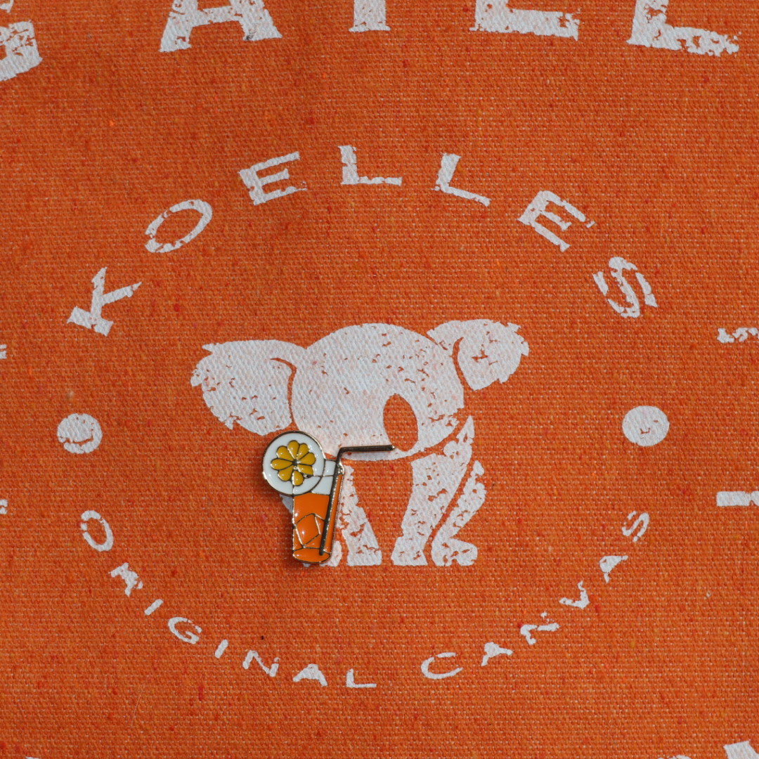 Bolsa Wallow Laranja PET com Alça de Couro Caramelo com Zíper