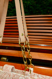 Bolsa Katrin Arabesque Terracota com Alças de Corrente e Couro Bege
