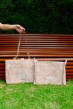 Bolsa Katrin Arabesque Terracota com Alças de Corrente e Couro Bege