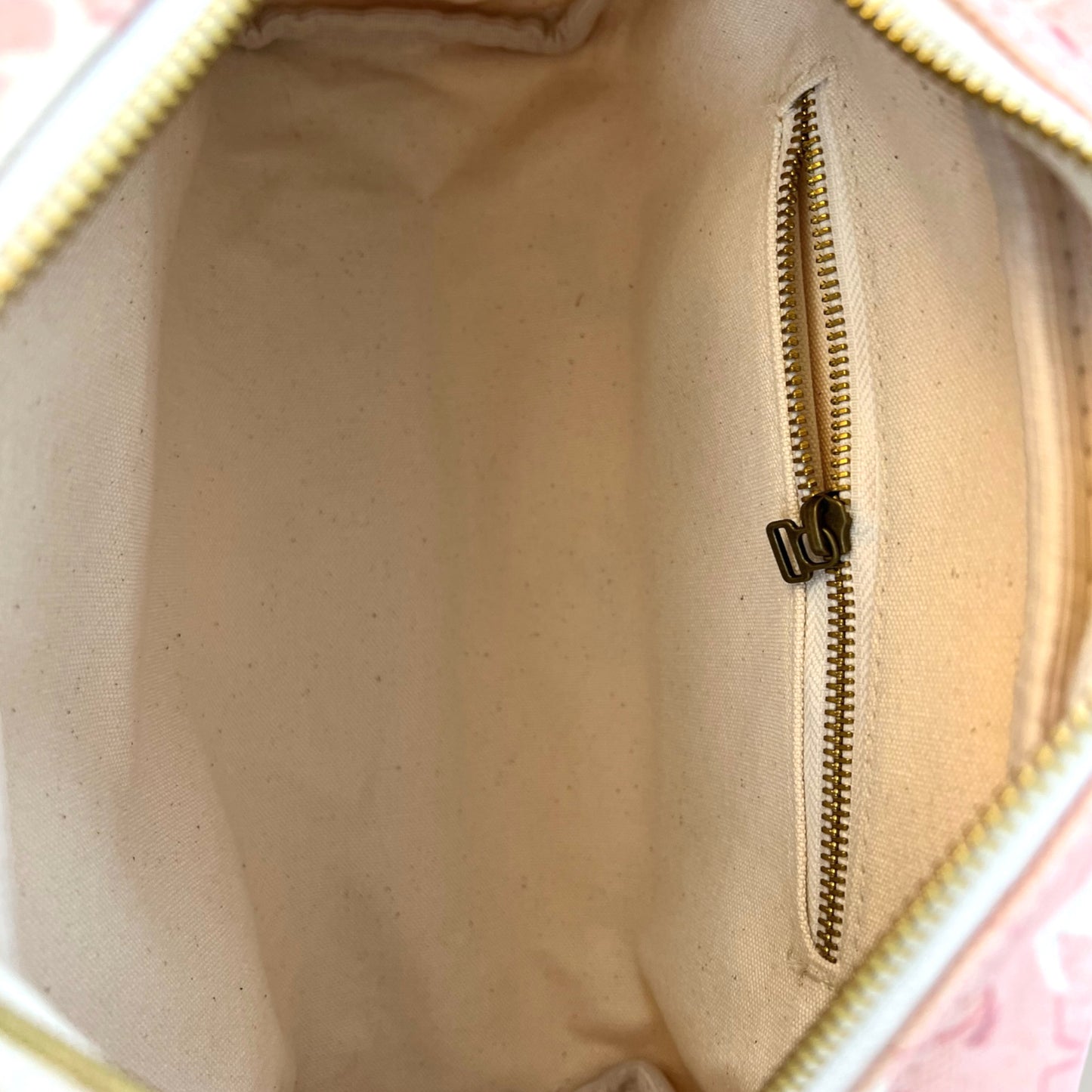 Necessaire Cantaro Rosa