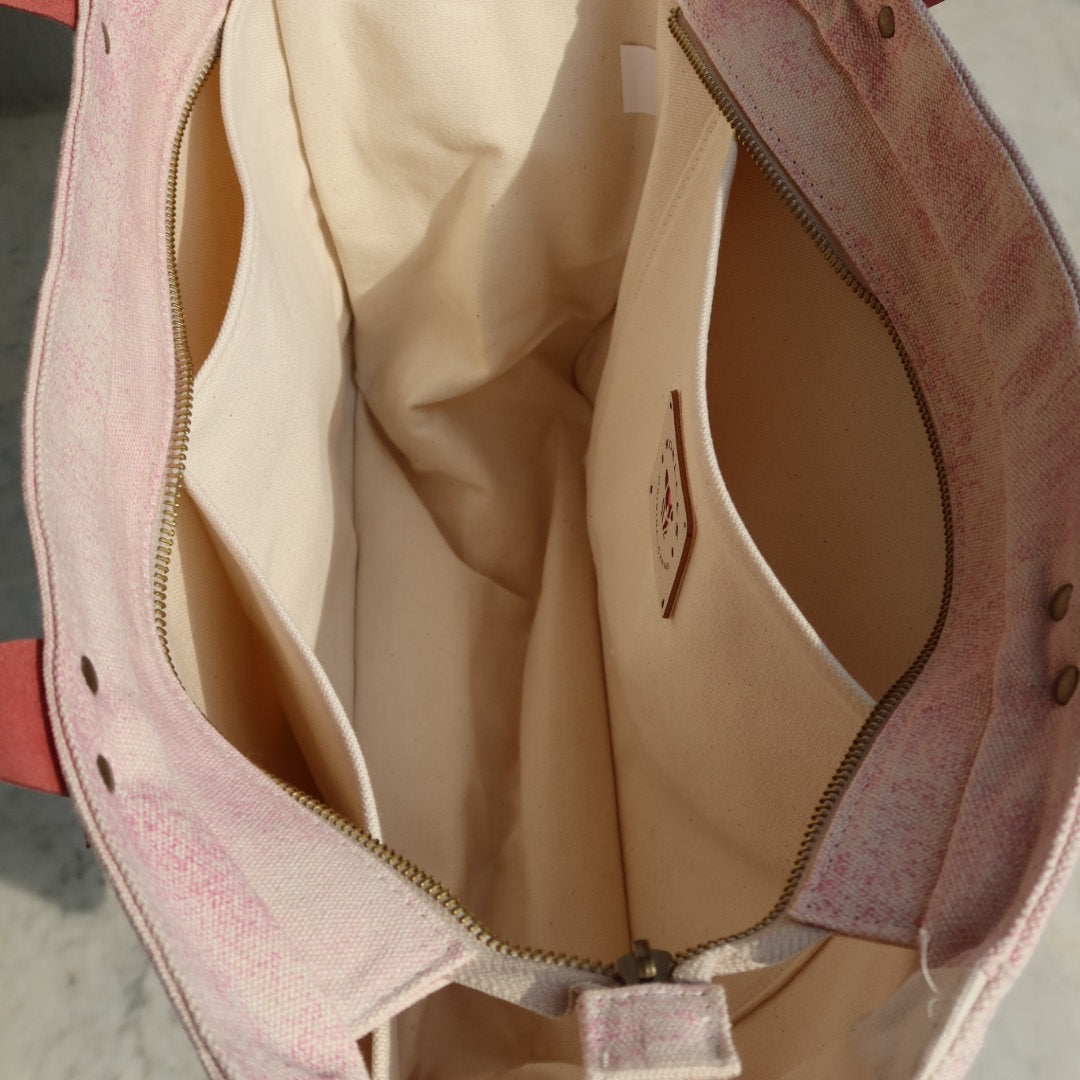 Bolsa Nuna Lilac com Alças de Couro Rosa Claro