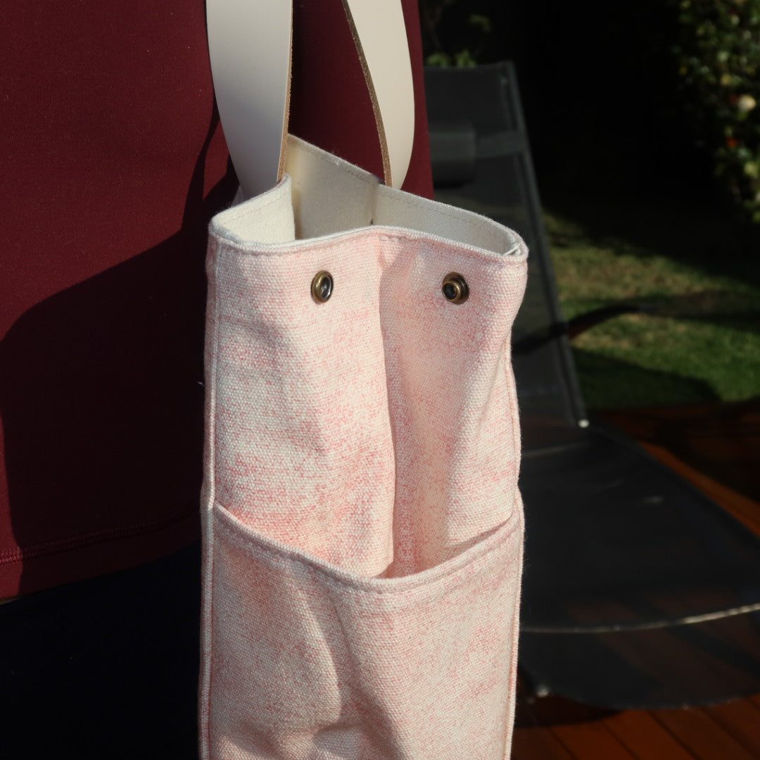 Bolsa Wallow Lilac com Alça de Couro Off White