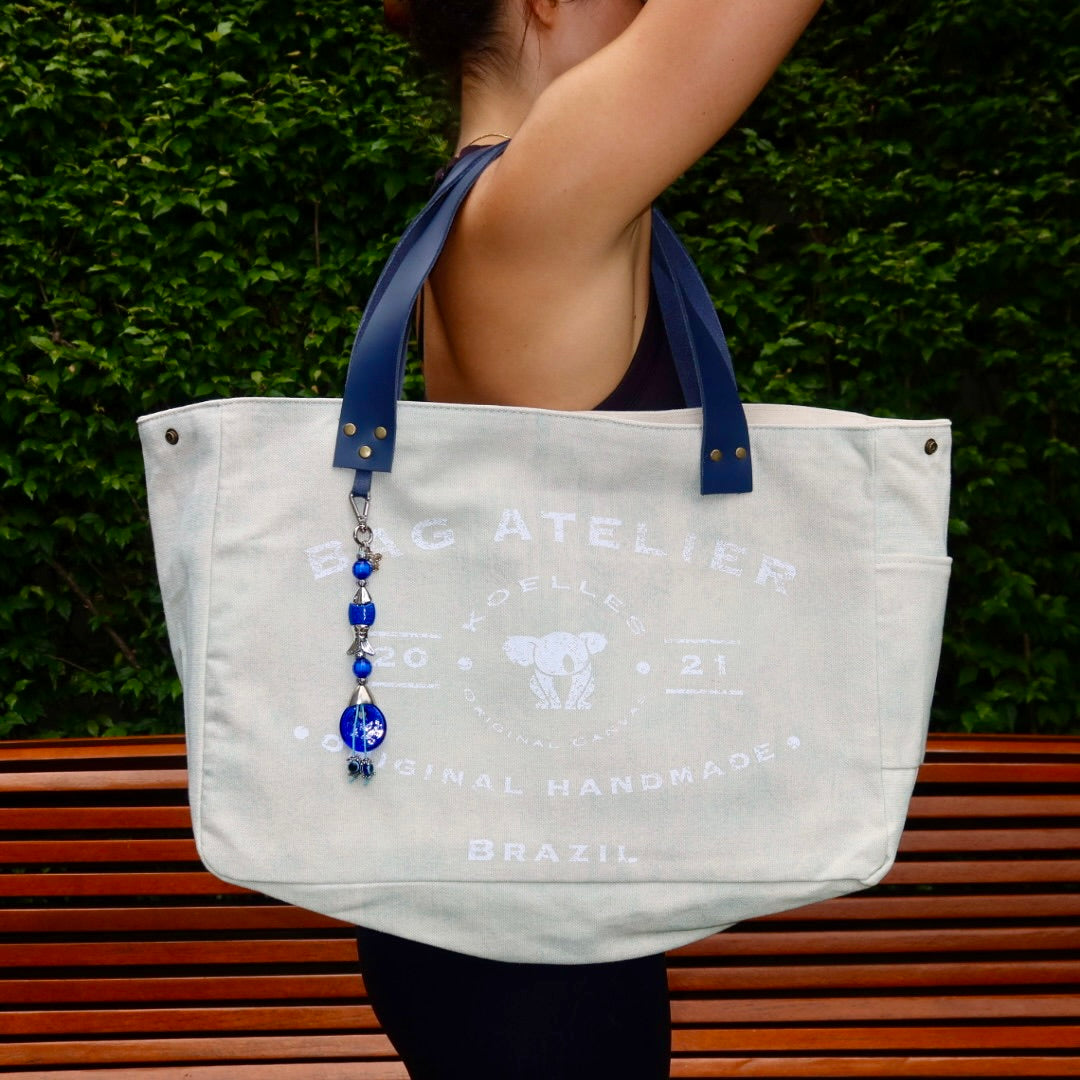 Bolsa Wallow Aqua com Alça de Couro Marinho