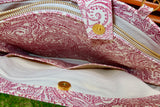 Bolsa Katrin Arabesque Vinho com Alças de Corrente e Couro Rosa Claro