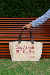 Bolsa Nuna Laranja com Alças de Couro Marrom Escuro com Zíper