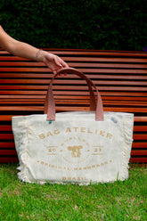 Bolsa Wallow Verde com Alça de Couro Bege com Zíper