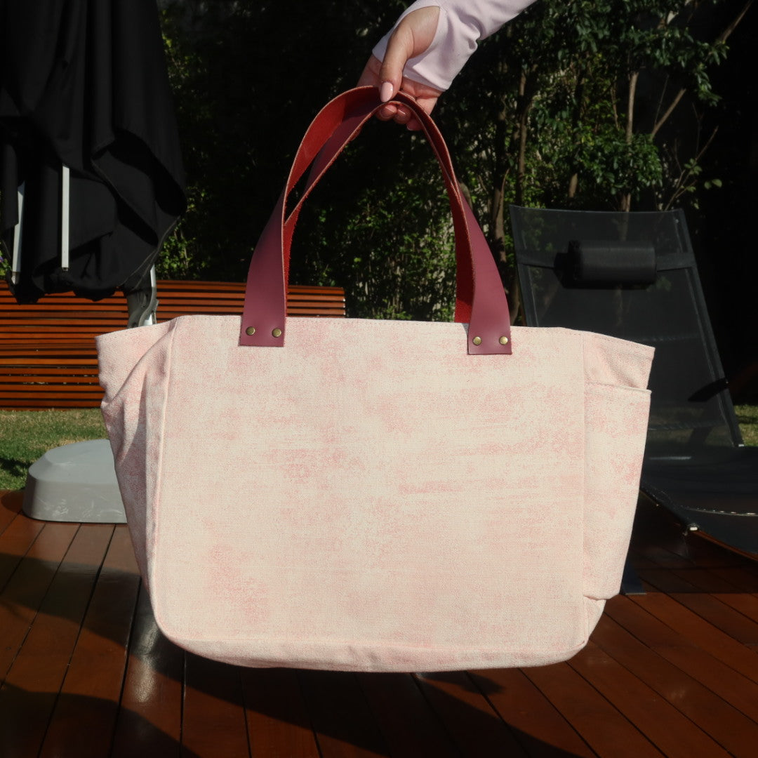 Bolsa Nuna Rosa com Alças de Couro Rosa Escuro