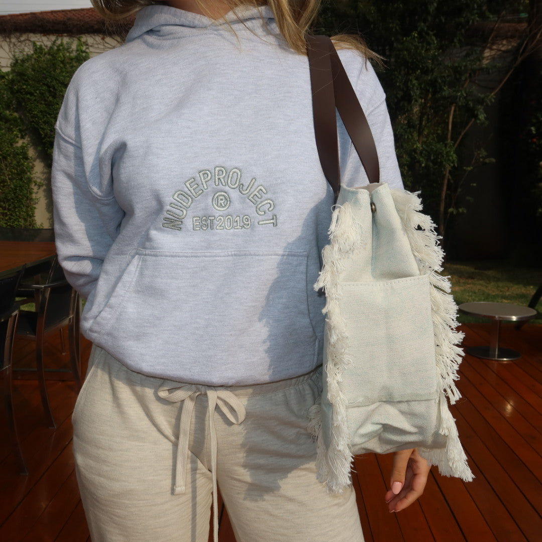 Bolsa Wallow Aqua com Alça de Couro Marrom Escuro com Zíper