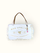 Bolsa Wallow Azul com Alça de Couro Off White com Zíper
