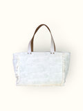 Bolsa Nuna Verde com Alças de Couro Off White com Zíper