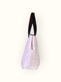 Bolsa Wallow Lilac com Alça de Couro Preto
