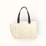 Bolsa Nuna Laranja com Alças de Couro Marrom Escuro