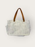 Bolsa Wallow Aqua com Alça de Couro Caramelo