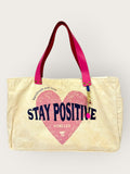 Bolsa Wallow Bege com Alça de Couro Rosa Choque