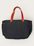 Bolsa Nuna Jeans Preto com Alças de Couro Vermelho