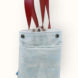 Bolsa Nuna Aqua com Alças de Couro Vermelho