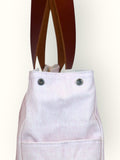 Bolsa Wallow Lilac com Alça de Couro Marrom