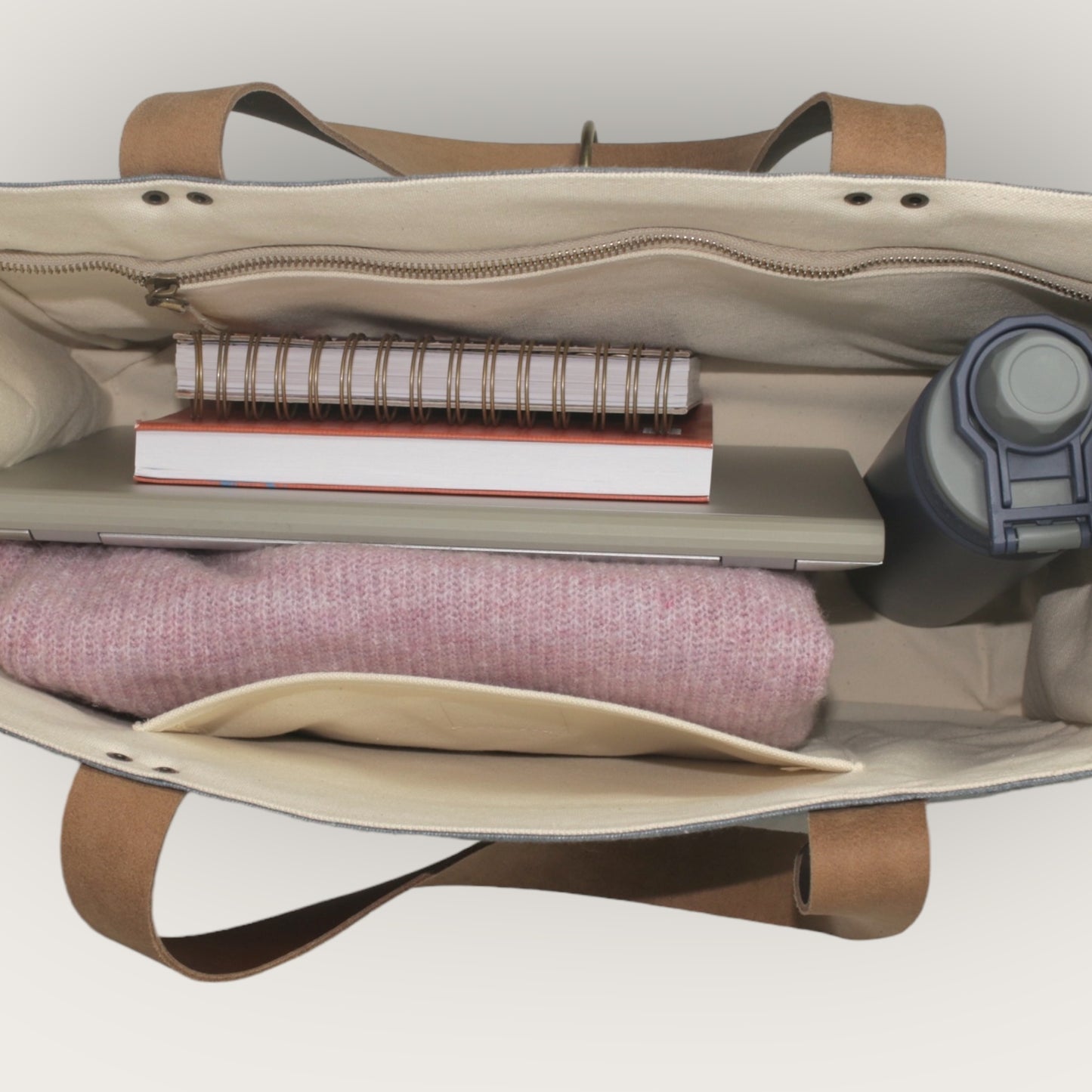Bolsa Wallow Amarela com Alça de Couro Marrom