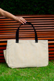 Bolsa Wallow Bege com Alça de Couro Preto
