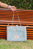 Bolsa Katrin Arabesque Turquesa com Alças de Corrente e Couro Azul Claro
