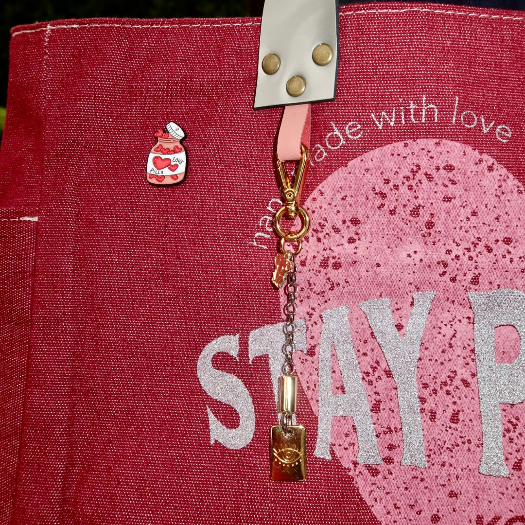 Bolsa Wallow Vinho com Alça de Couro Prata