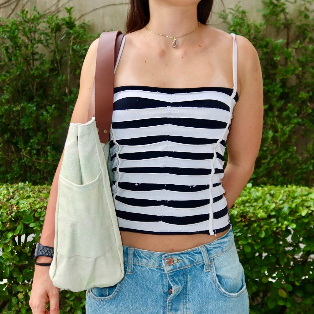 Bolsa Wallow Verde com Alça de Couro Marrom