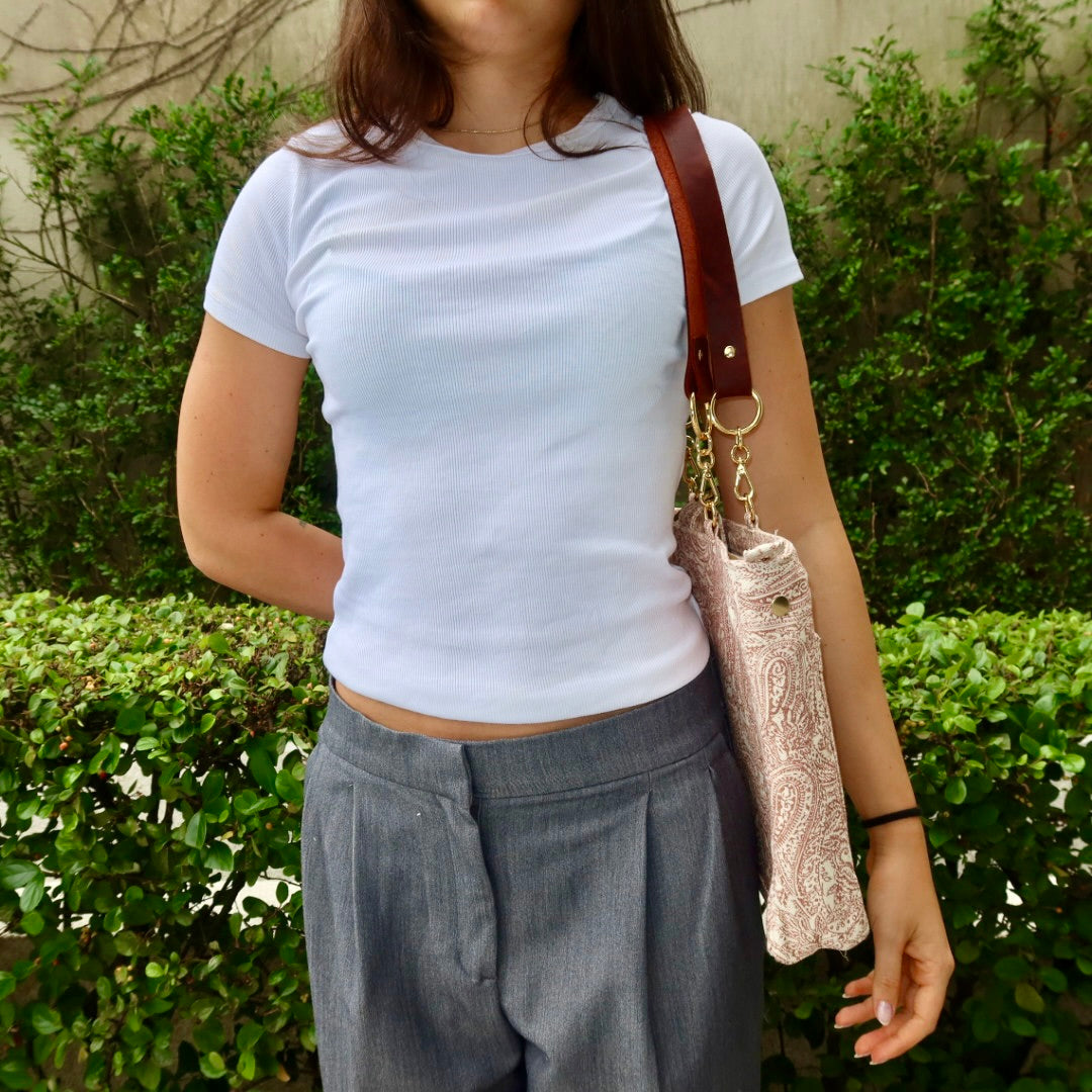 Bolsa Katrin Arabesque Terracota com Alças de Corrente e Couro Marrom