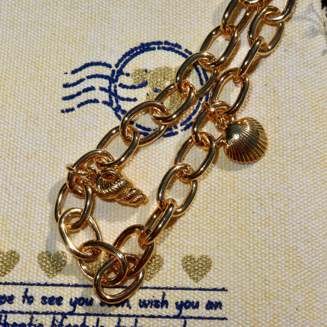 Necessaire Flat Amarela Estampada (Marinho e Dourado)