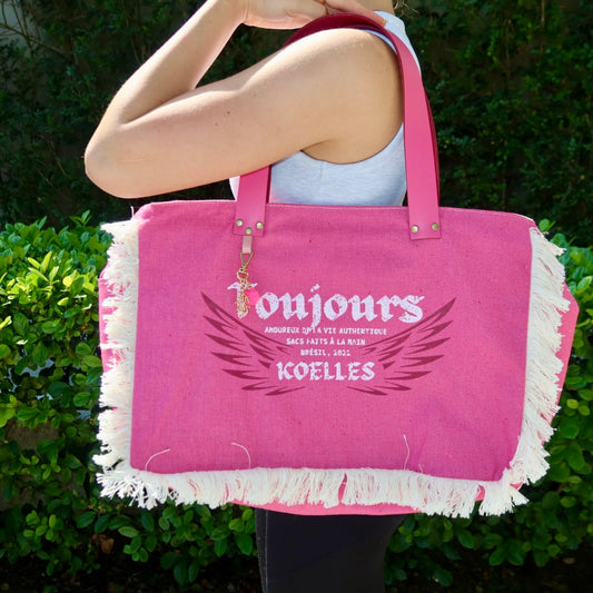 Bolsa Wallow Rosa Choque com Alça de Couro Rosa Choque com Zíper