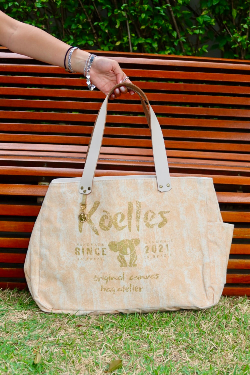 Bolsa Wallow Laranja com Alça de Couro Off White