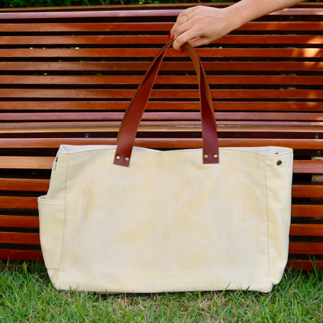 Bolsa Wallow Amarelo com Alça de Couro Marrom